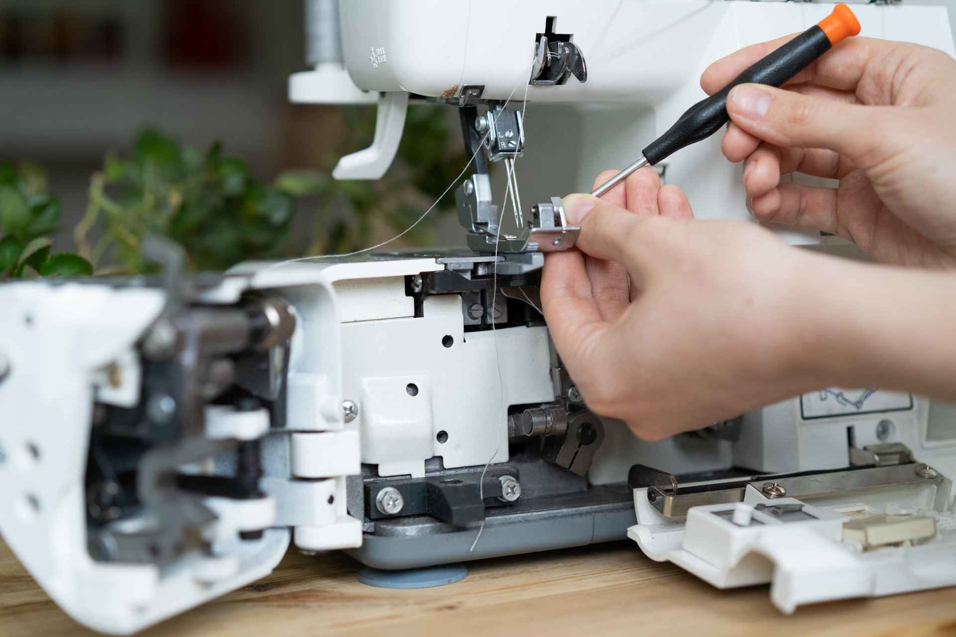 Afinadores de máquinas de costura industriais