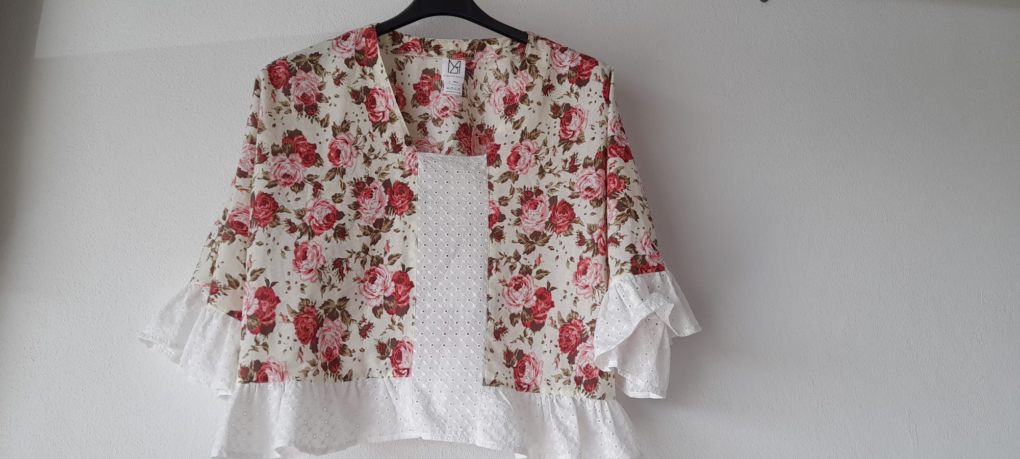 Design e corte de blusa Design e corte de blusa